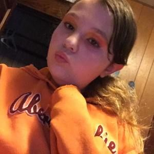 Meet your Posher, Marci